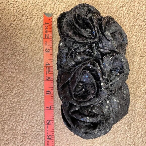 Vintage Rose Sequin Clutch Crossbody Black - Picture 8 of 8